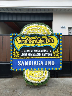 Papan Bunga Duka di Karanggeneng